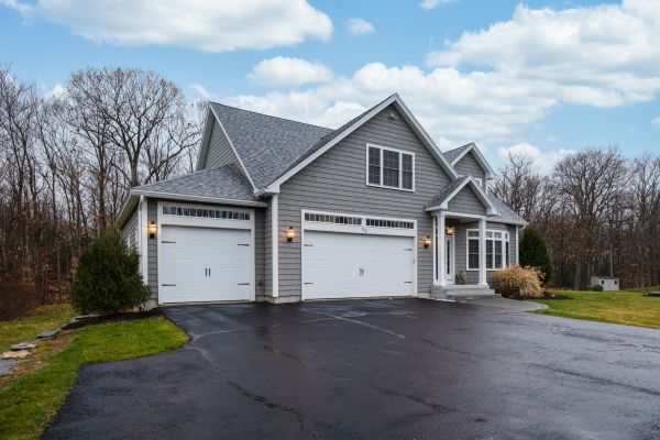 Driveway Asphalt Replacement in Renton