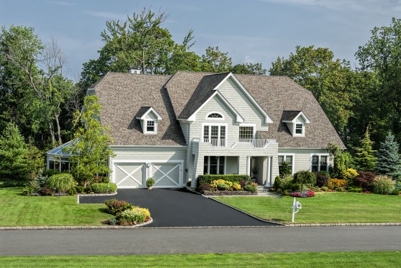 Blacktop Driveway Service